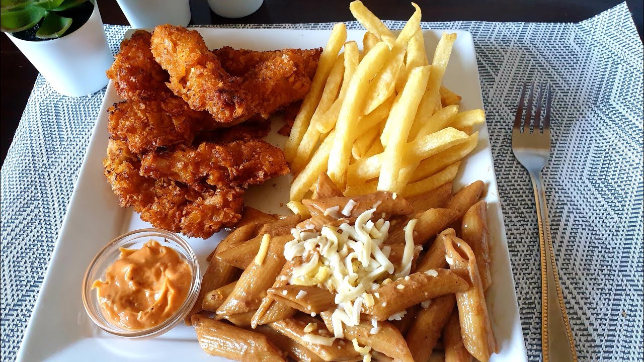 الوصفة الاصلية لطبق الدجاج المقرمش المحبوب و الرائع مع معكرونة صلصة الفطر🍗🍜🍟😋 plat chicken