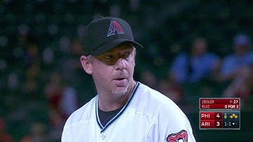 PHI@ARI: Ahmed turns a double play in the 9th