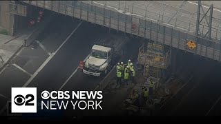 Truck hits George Washington Bridge overpass, causing delays