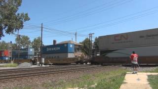 CN 8909 and 5777 South at Turner Junction 8/7/12 (HD)