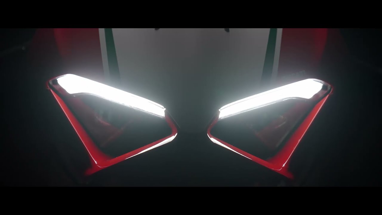 2019 Ducati Panigale V4 Speciale promo video