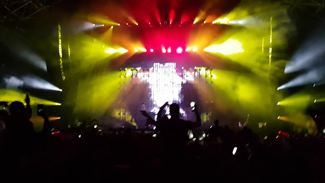 Martin Garrix Live at Creamfields Steel Yard, Liverpool. 25/11/17