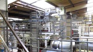 Gough Engineering Swinglink Bucket Elevator installation.MOV