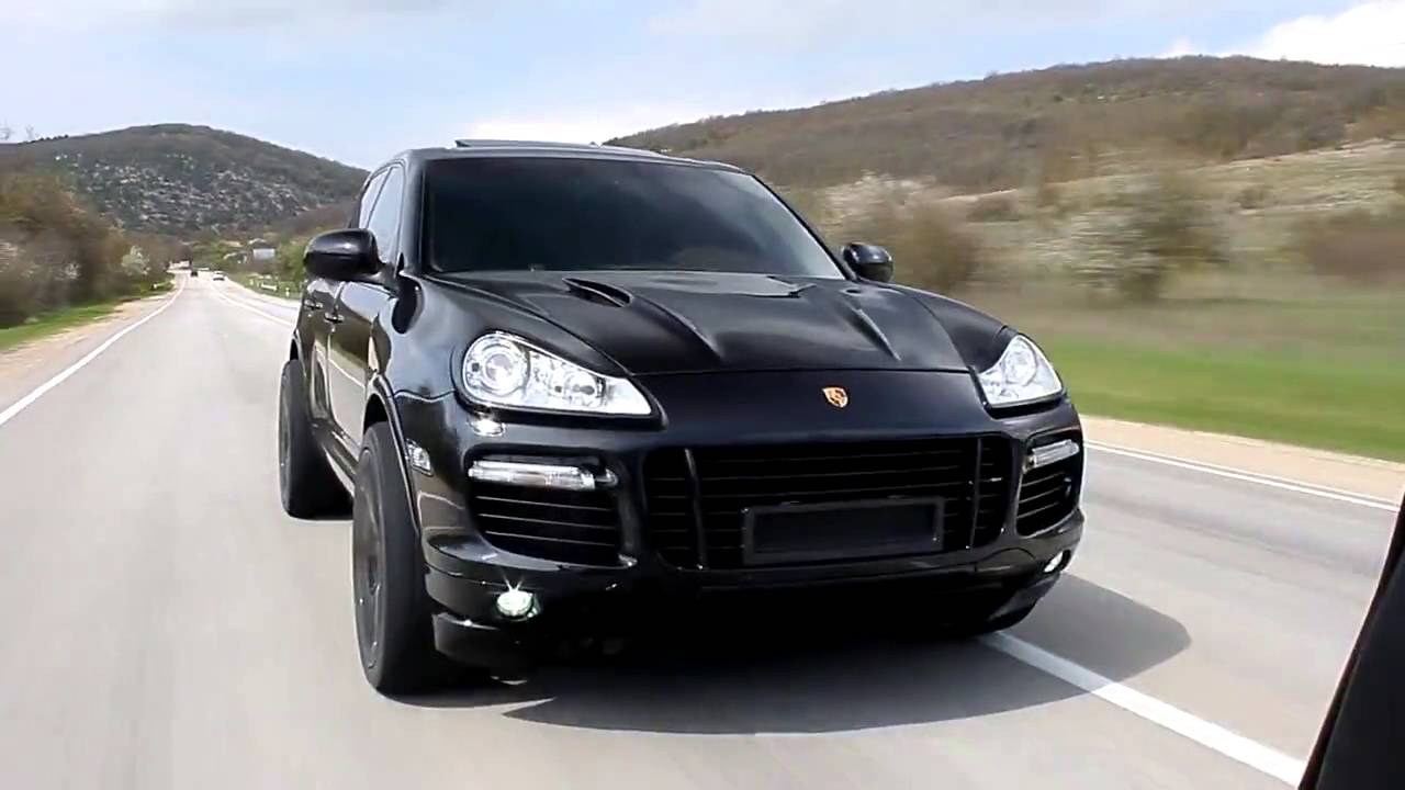 Porsche Cayenne Turbo S - YouTube