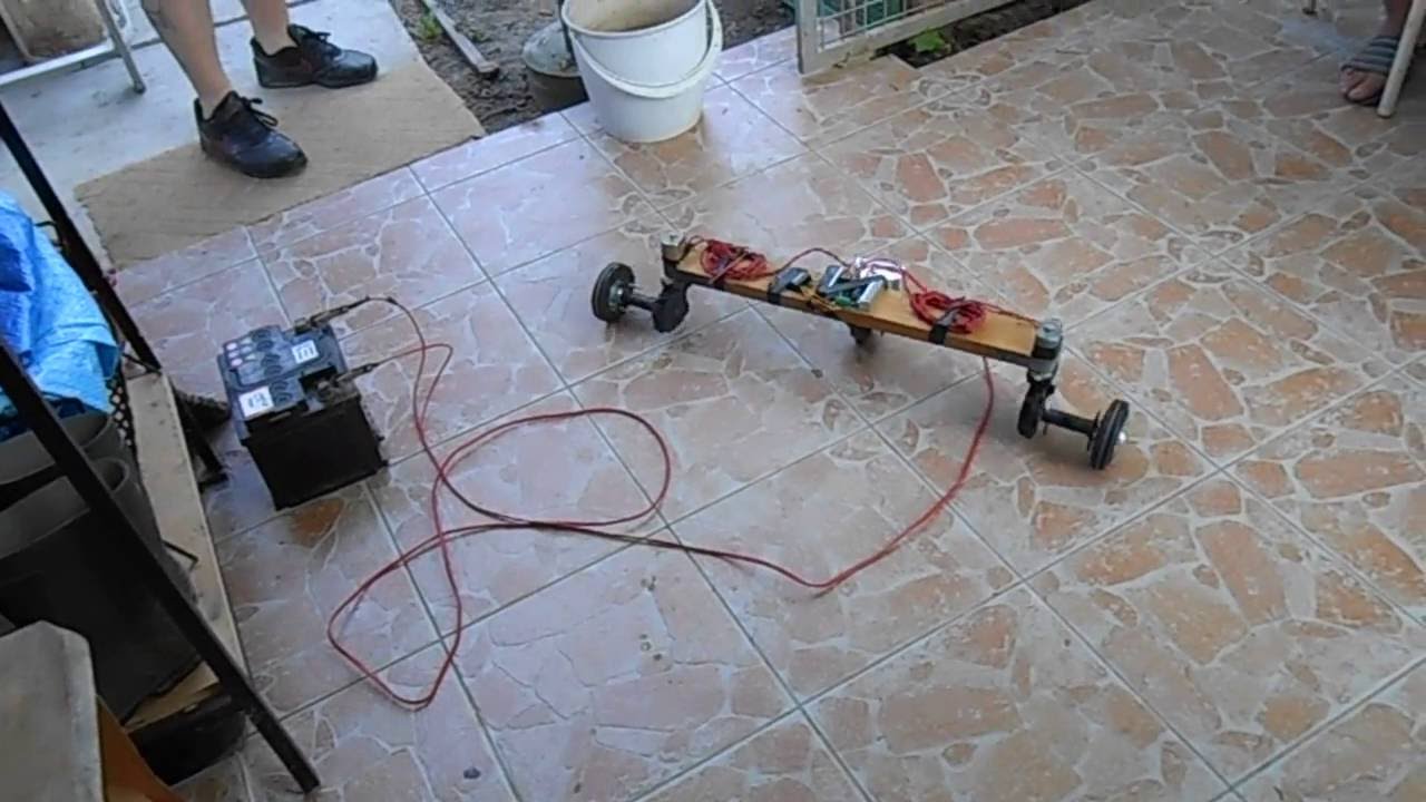 R2-D2 drive test Sabertooth dual motor driver 2x25A