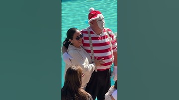 The crowd felt this moment 😅 Tom mime Seaworld #tomthemime #seaworldmime  #funny