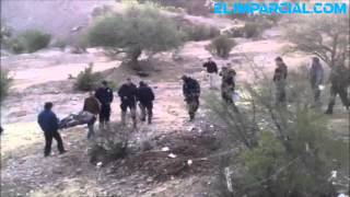 Localiza Policía dos cuerpos en fosa clandestina