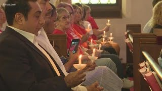 Houston stands with Dayton, El Paso victims with tribute