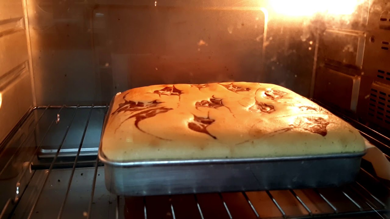Marble Cake Rising