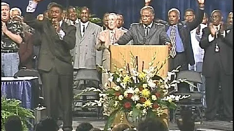 Crusade For Christ Dallas, TX - "Whos In Charge He...