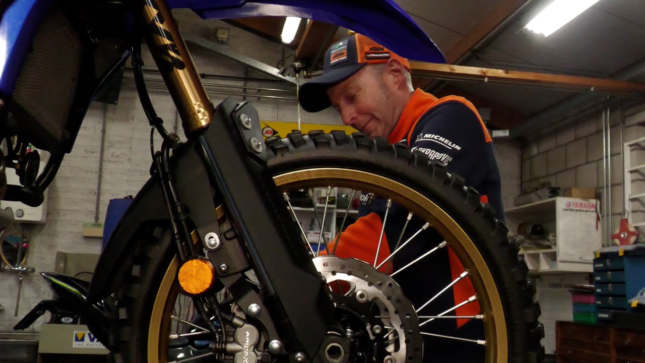 Gwen uit Groeningen voor tiende keer monteur in Dakar Rally