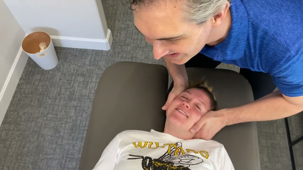 What Does a Prenatal Adjustment Look Like?