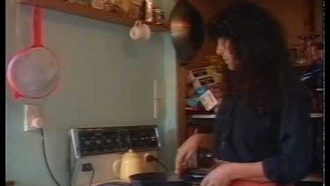 Chris Knox - Inside Story (Music Video)