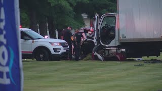 Police investigate fatal crash on Pendleton Pike