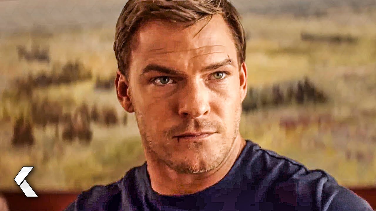 Jack Reacher Teaches An Arrogant Guy Manners Scene - Reacher (2022)