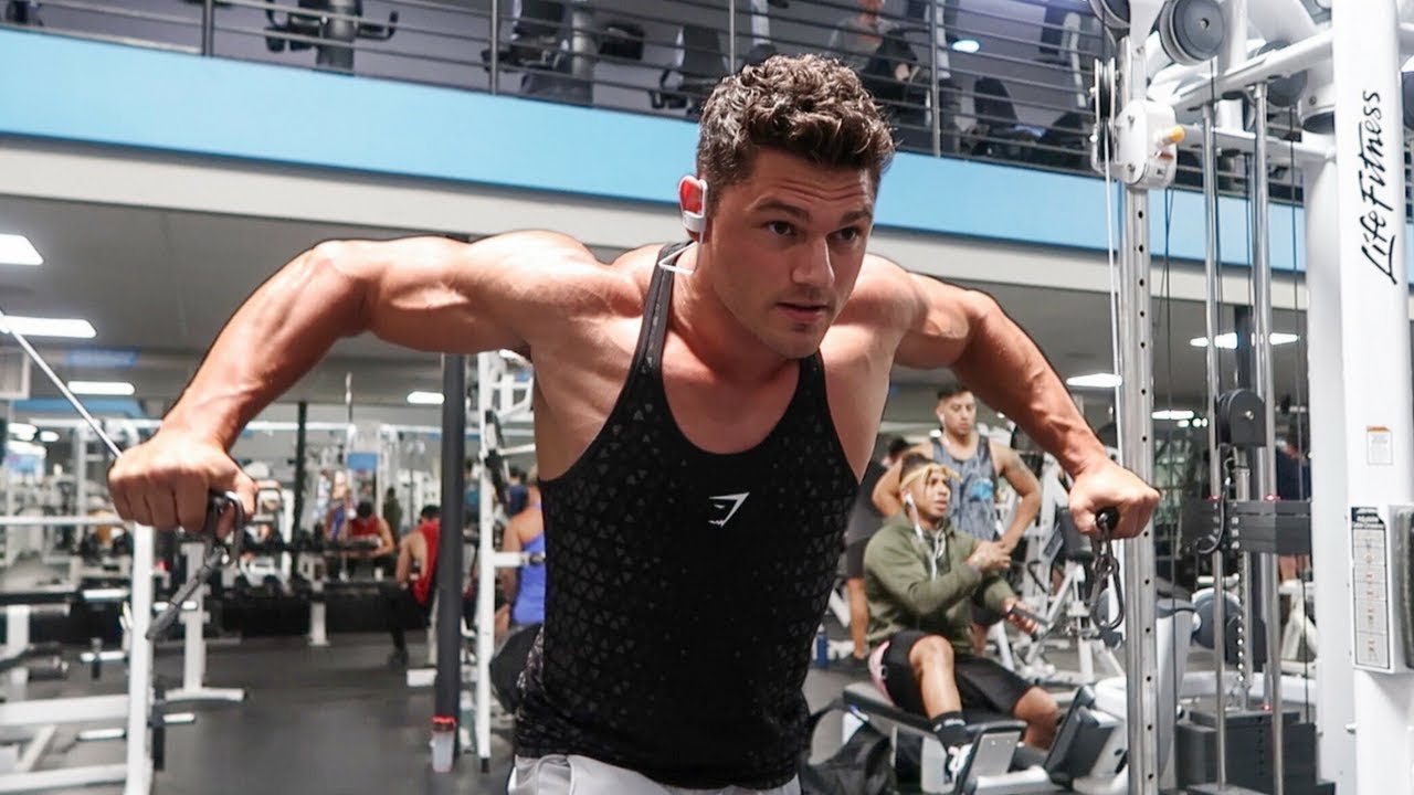 video to gif Chest & Tricep Workout | Go-To Meals