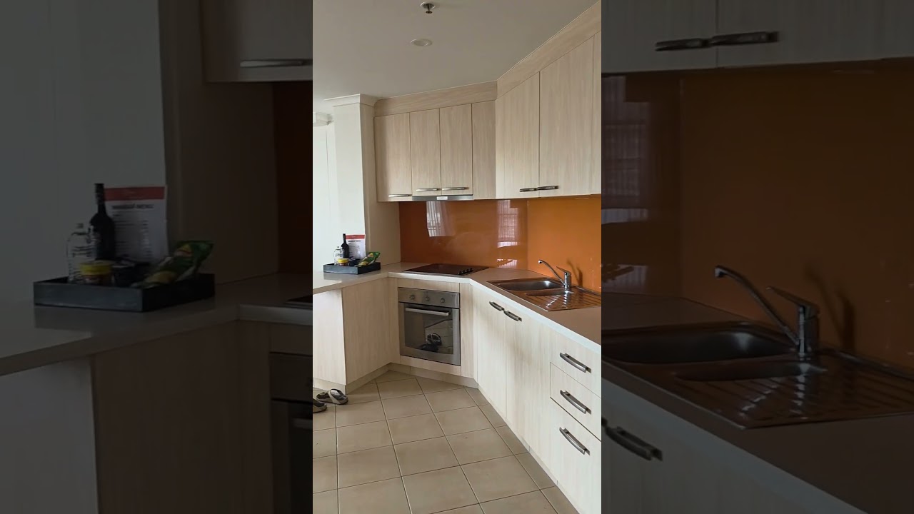 The York by Swiss-belhotel. 2 bedroom apartment.  Harbour view.  $700 a night.