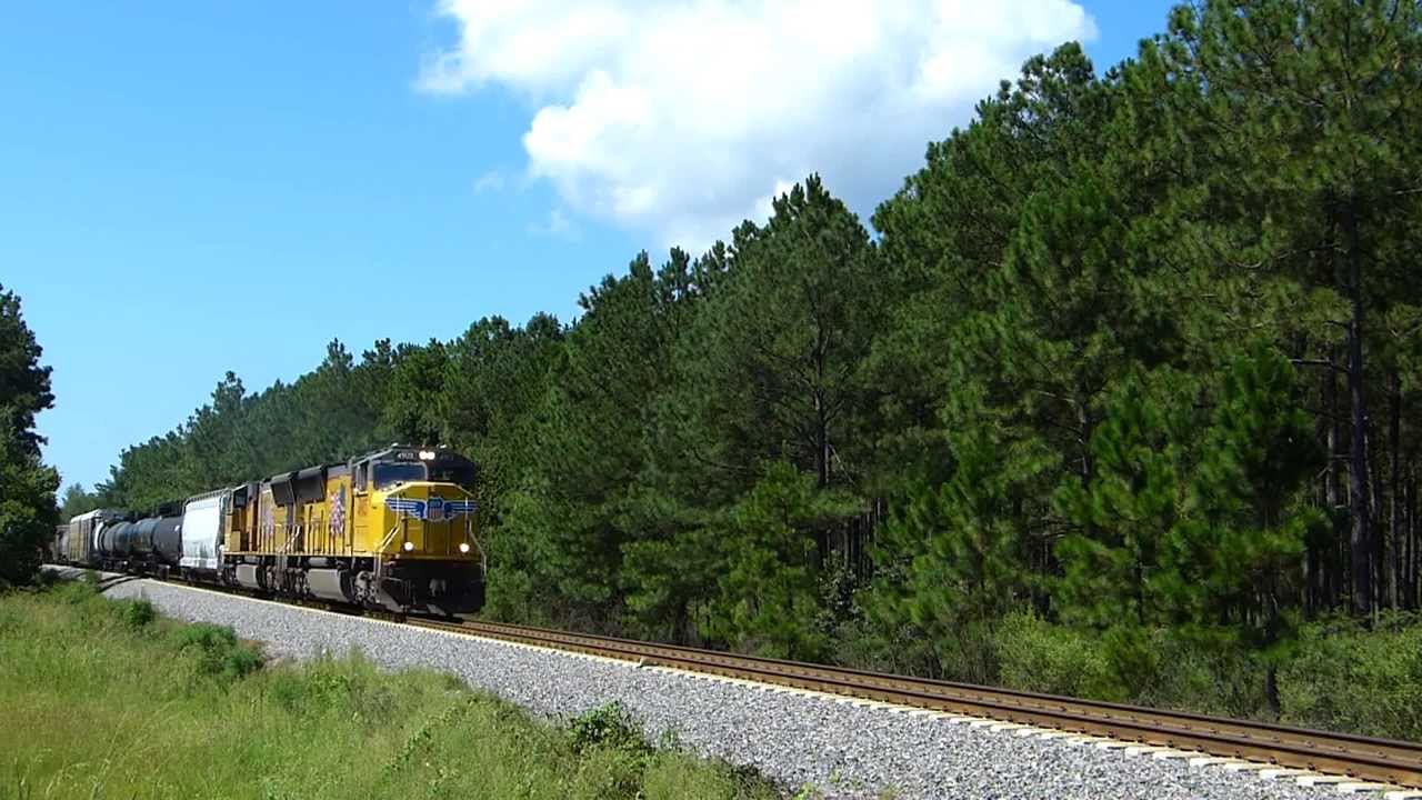 bnsf 5729 CSX Q542 with all EMD UP power