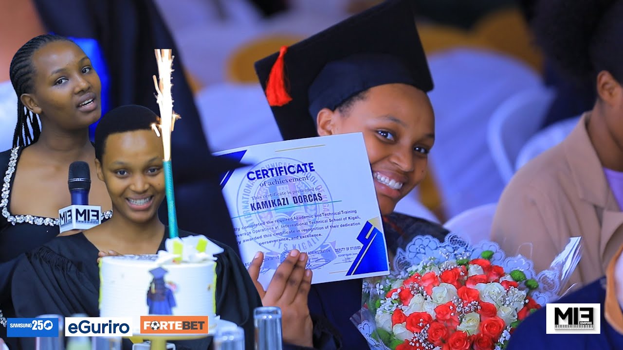 Wooww : Mbere y’ubukwe Vestine atunguye Dorcas ibyishimo biramurenga