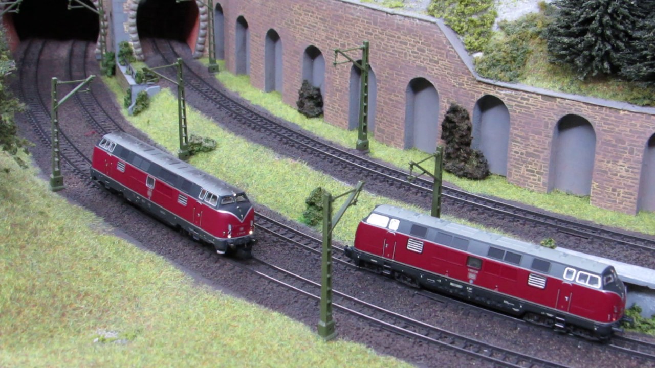 Vergleich Minitrix und Fleischmann V 200.1, MVI 0029