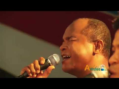 VETSOVETSON KIRA JOHARY