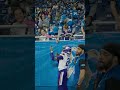 Isaiah Rodgers found a young Vikings fan in Detroit 🫶