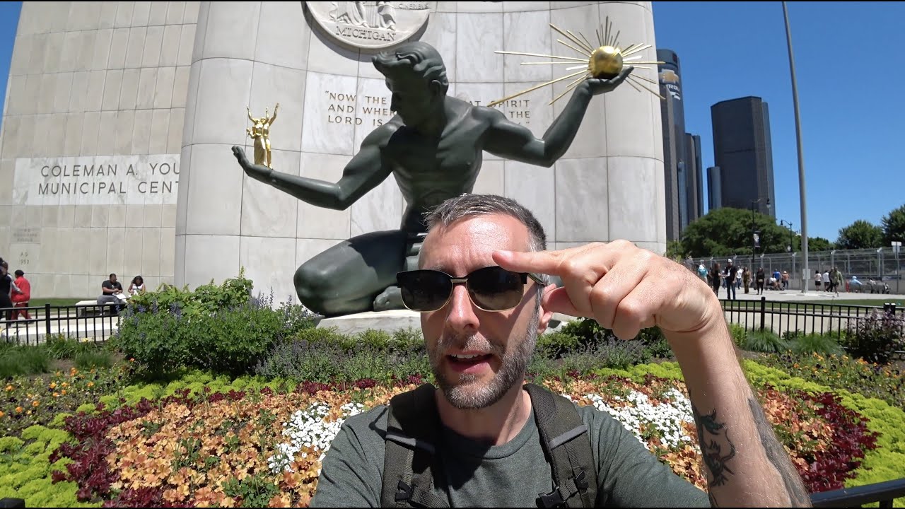 Touring Downtown Detroit During the Grand Prix