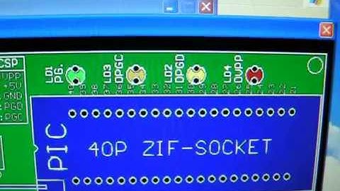 Placa de programação de PICs Velleman VM134 (kit K8076)