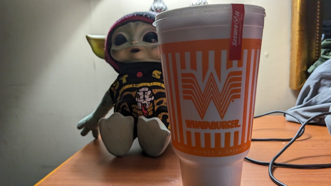 CUPCAKE'S CORNER ON THE ROAD: Hotel in del Rio Texas ... Whataburger review!!!!