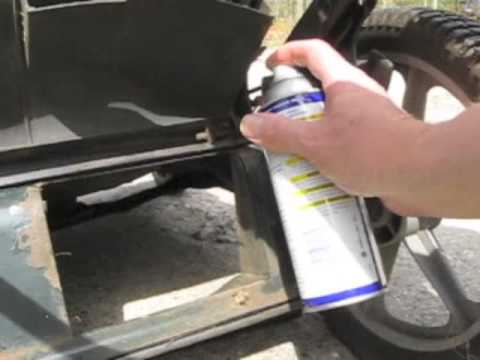 Part 4 of 5: Lawnmower Tuneup -- How to Lubricate Parts