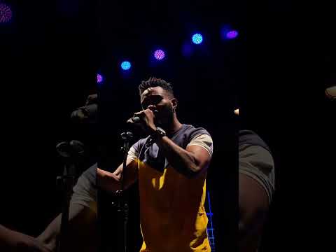 Nako bala yo (live performance)