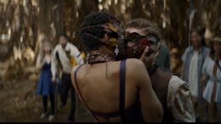 Tai and Van being chaotic gays in the wilderness