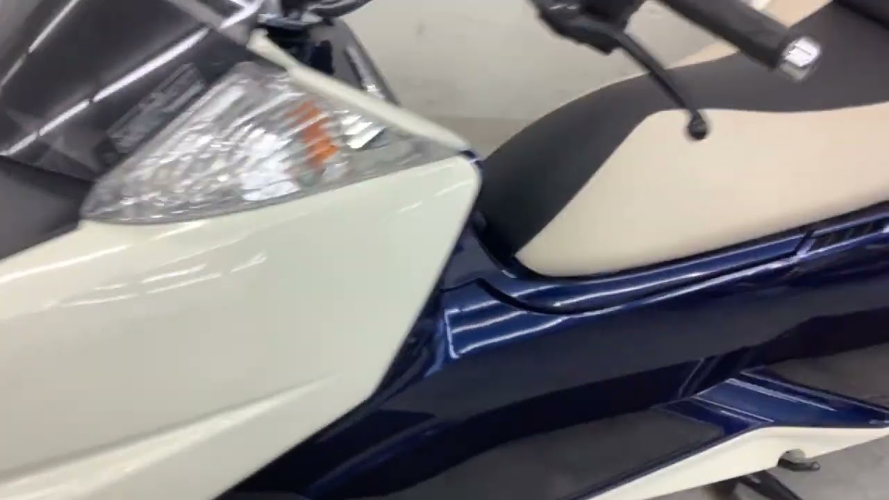 YAMAHA マグザム【低走行車両・リアキャリア、リアボックス装備