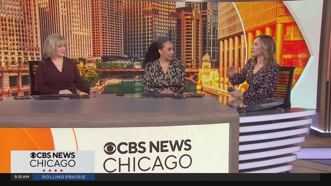 Windy and warmer on Friday in Chicago - YouTube