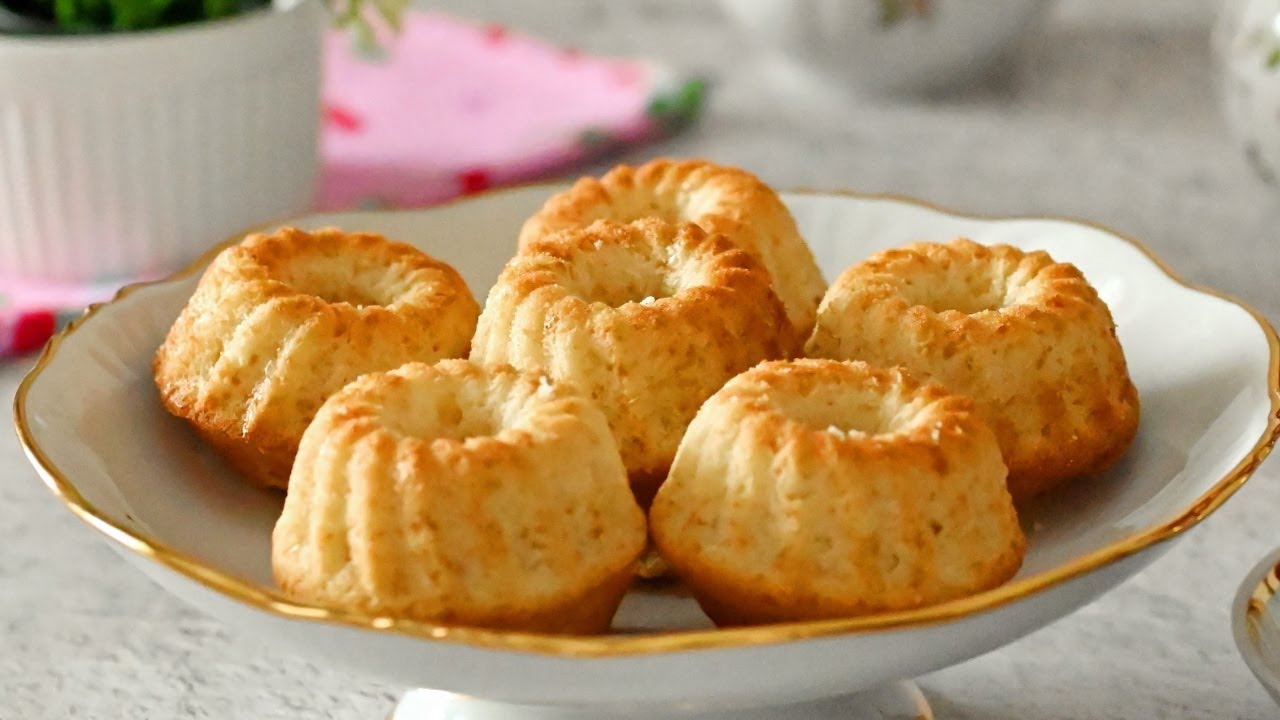 Кексы на кокосовом масле — нежнее обычных! Простой рецепт за 10 минут