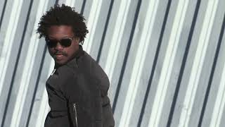 Phillip Gripper - Blade Cut