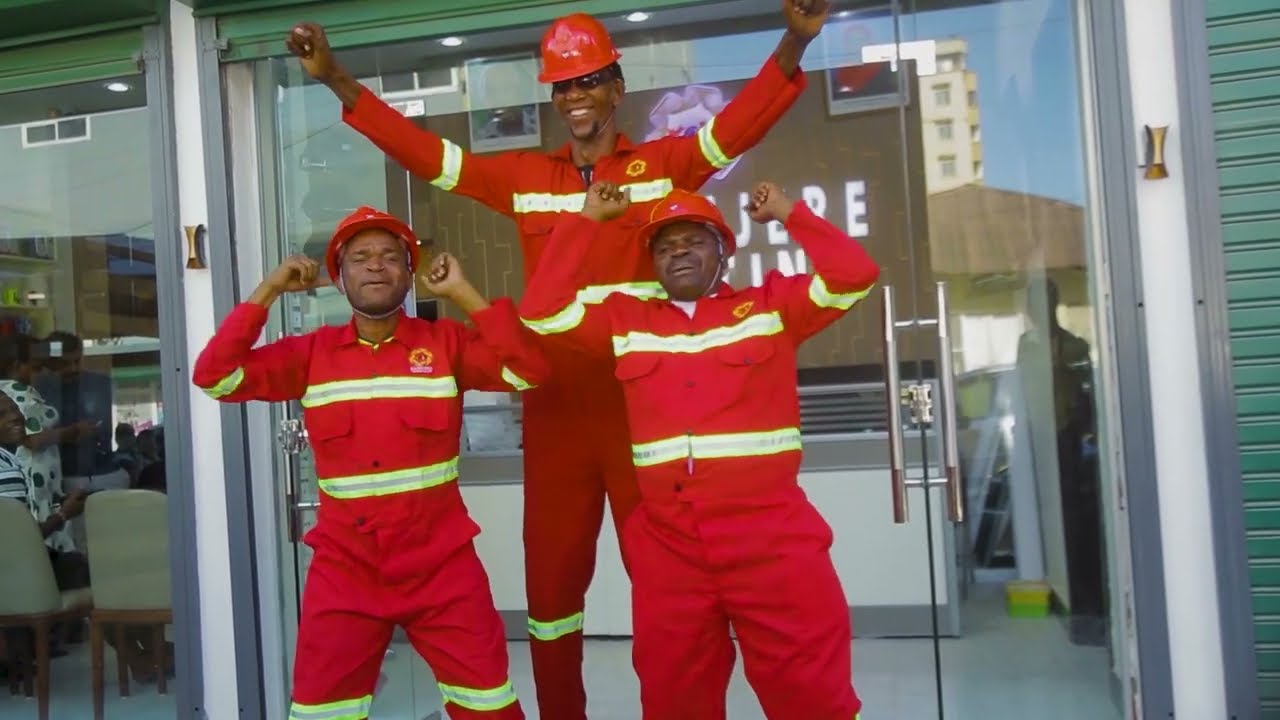 MTANGA ,BAMBO NA JULIUS CHARLES MABALOZI WA USAFI DAR ES SALAAM ,ANGALIA VITUKO VYAO