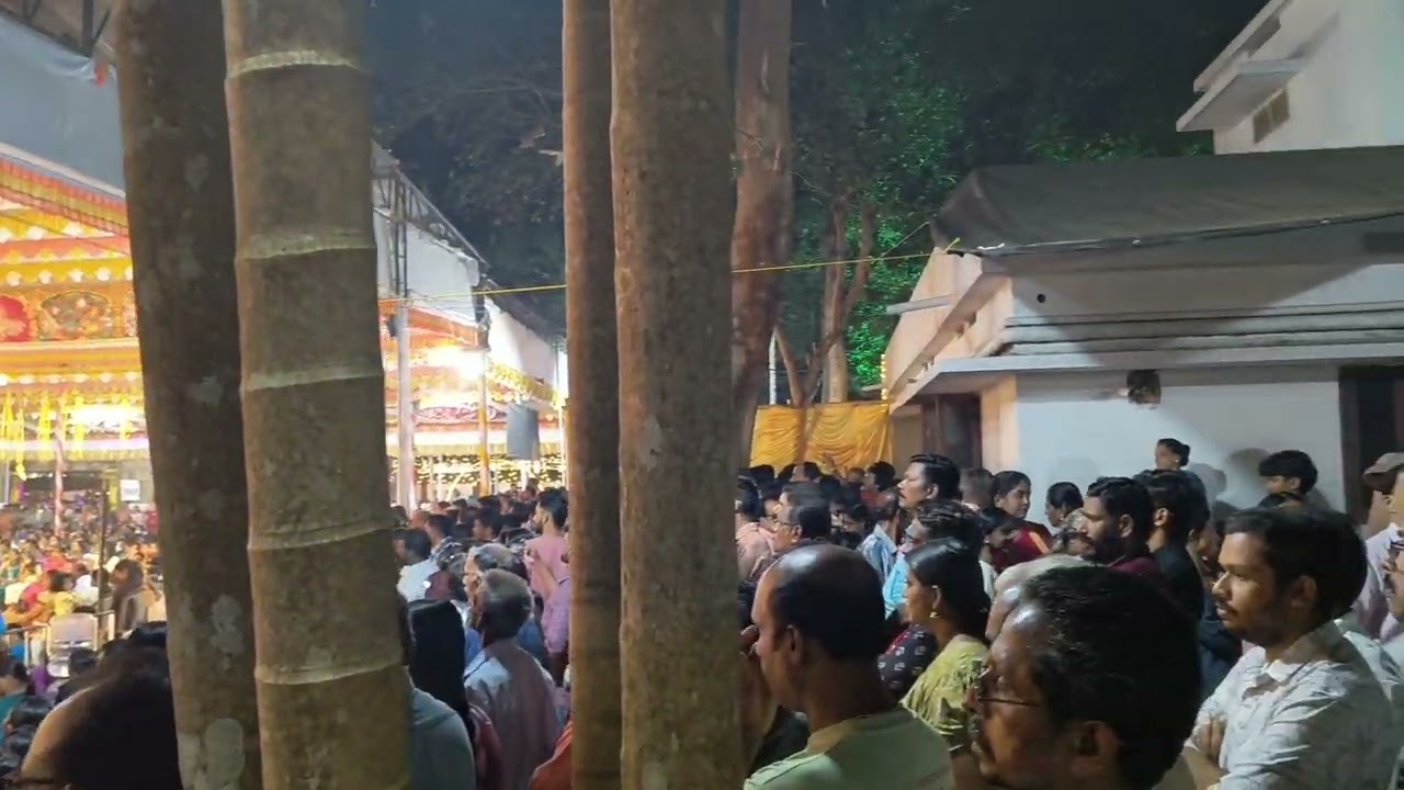 Chettikulangara Kuthiyottam 20-Feb-2026 VID_20260220_211312960.mp4