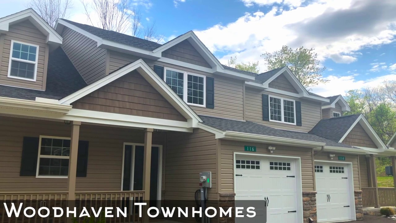 Pocono Custom Builder Tour of New Townhomes in Woodhaven Estates YouTube