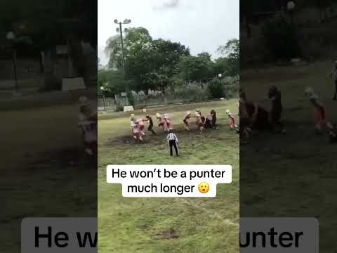 He ran through that tackle like with was nothing 👀 (via robalvarado_/IG)