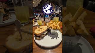 The Idiot Sandwich at Gordon Ramsay's Burger in Las Vegas #Vegas #GordonRamsay #shorts
