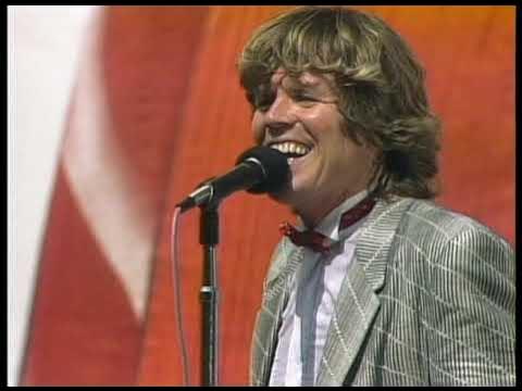 Peter Noone - Mrs  Brown You've Got A Lovely Daughter