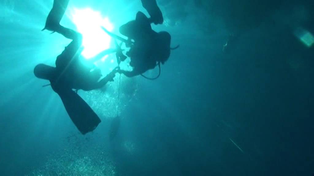 Get Down at Davy Jones Locker, Koh Tao!