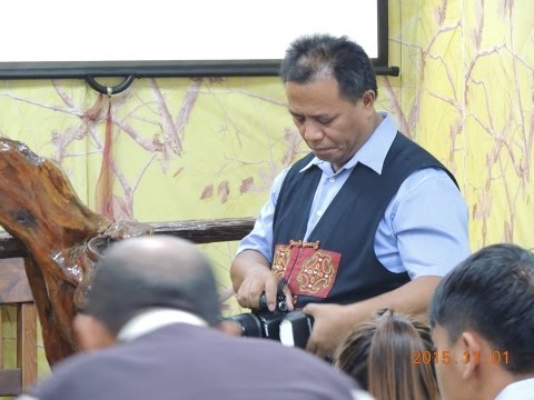 會長於 立文結婚當天代表弟兄會獨唱祝歌曲目