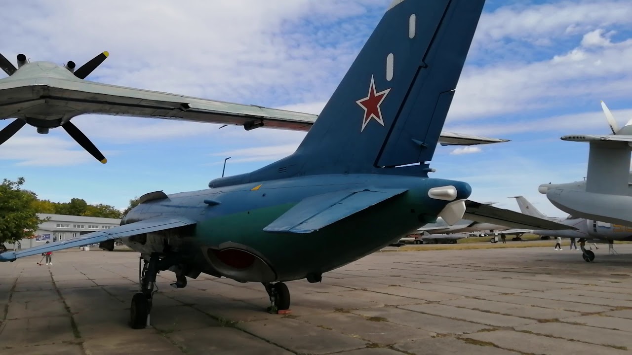 Двигатель як 38