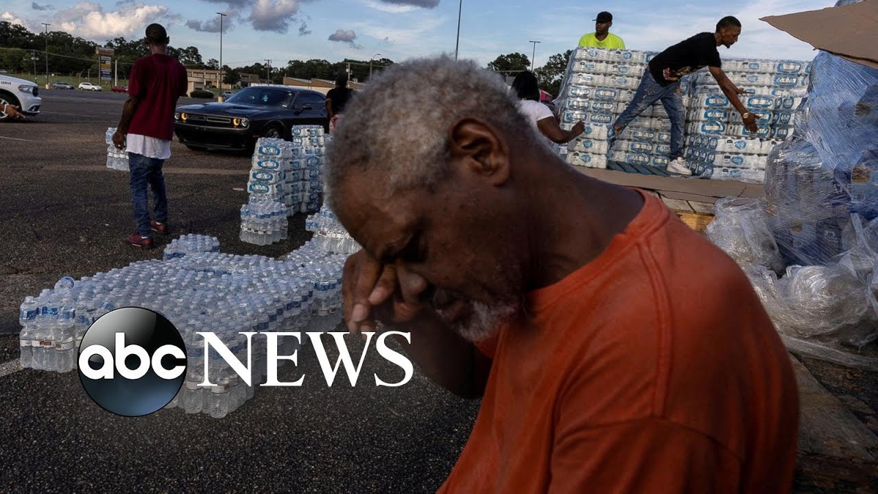 Jackson water crisis, a gun-free zone and a rainforest fire: World in Photos, September 25