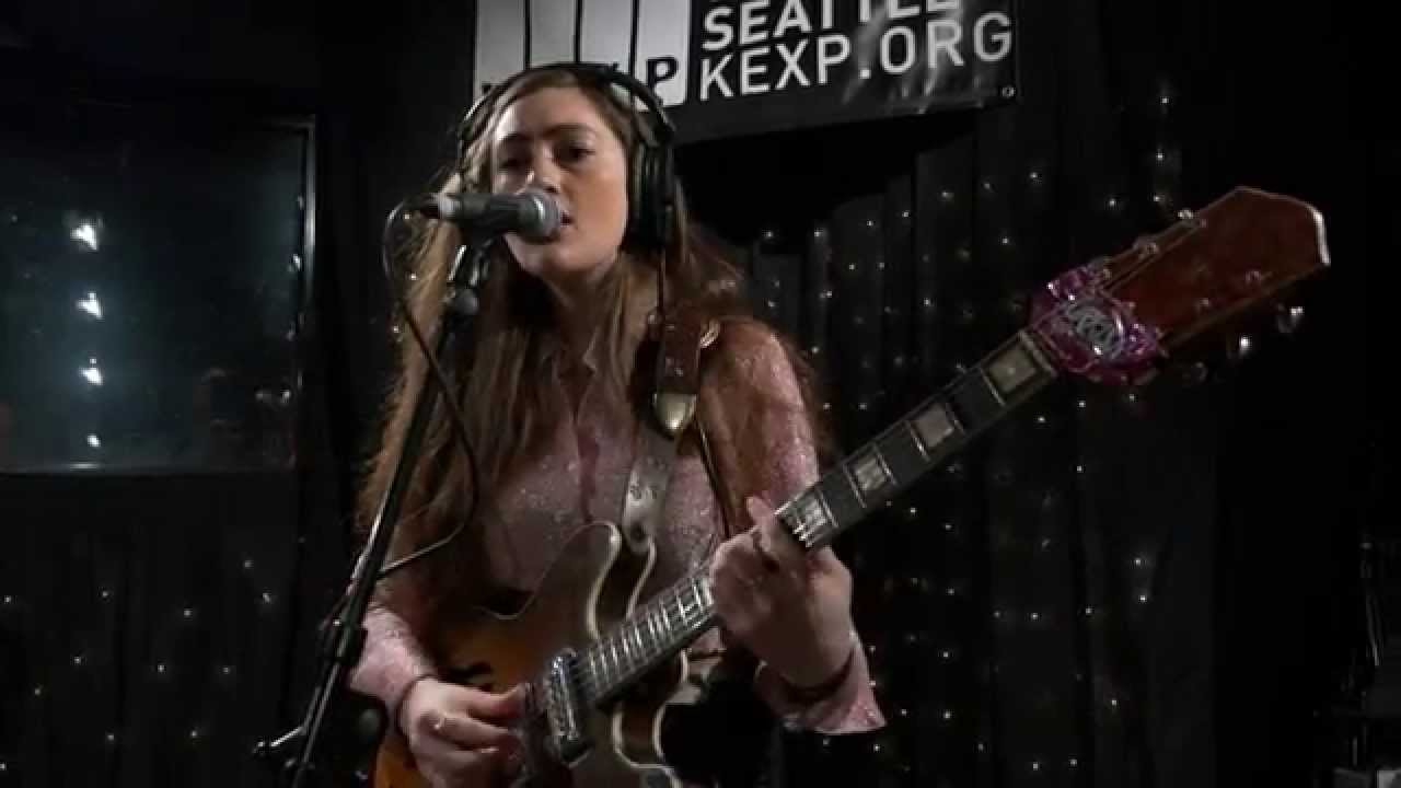 Assista a Kitty, Daisy & Lewis - Developer's Disease (Live on KEXP) no YouTube Assista a Kitty, Daisy & Lewis - Developer's Disease (Live on KEXP) no YouTube