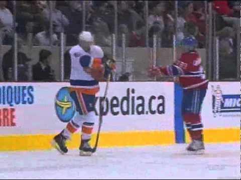 Michael Cammalleri Slashes Nino Niederreiter (Octo...