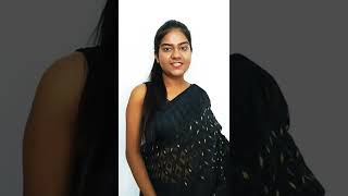 Styling A Black Jaamdani Saree