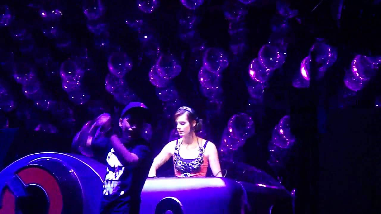 BASSLEADER 2011 || ANAGENETIC || HD